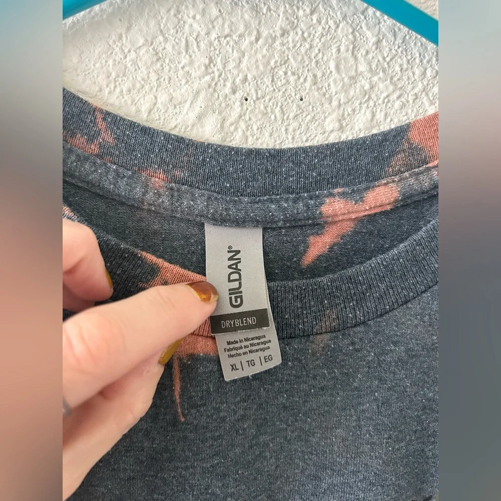 Bleach Dyed Gildan Graphic Tee – XL - Picture 7 of 11